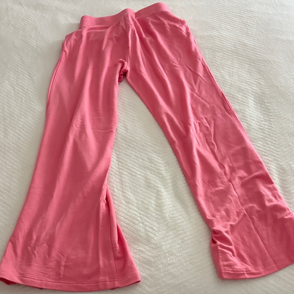 Mono B Vibrant Pink Apparel